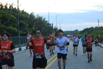 RUN TO LIVE 2025 - Ảnh #3281285