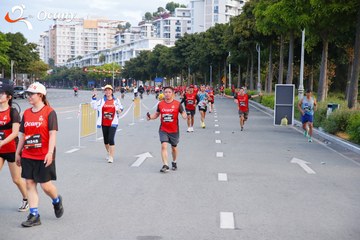 RUN TO LIVE 2025 - Ảnh #3260116