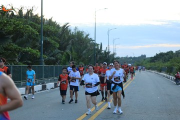 RUN TO LIVE 2025 - Ảnh #3281982