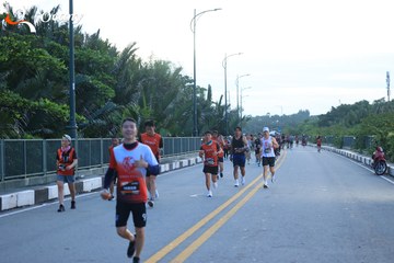 RUN TO LIVE 2025 - Ảnh #3266561