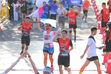 RUN TO LIVE 2025 - Ảnh #3192341