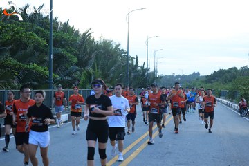 RUN TO LIVE 2025 - Ảnh #3268372