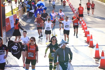 RUN TO LIVE 2025 - Ảnh #3203983