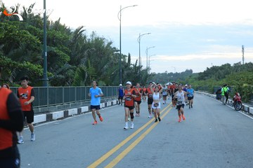 RUN TO LIVE 2025 - Ảnh #3285371