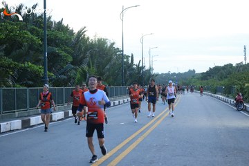 RUN TO LIVE 2025 - Ảnh #3266558