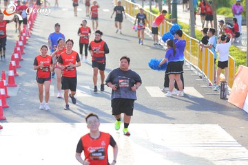 RUN TO LIVE 2025 - Ảnh #3191458