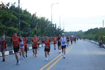 RUN TO LIVE 2025 - Ảnh #3266577