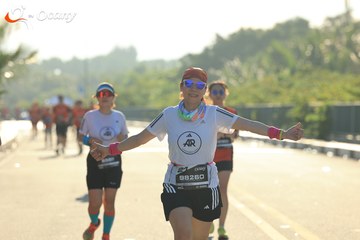 RUN TO LIVE 2025 - Ảnh #3304052