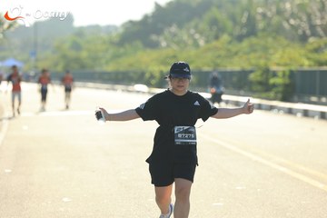 RUN TO LIVE 2025 - Ảnh #3304745