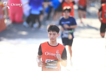 RUN TO LIVE 2025 - Ảnh #3205489