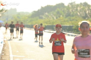 RUN TO LIVE 2025 - Ảnh #3303255
