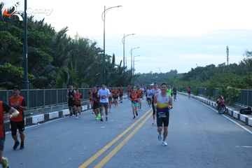 RUN TO LIVE 2025 - Ảnh #3268161