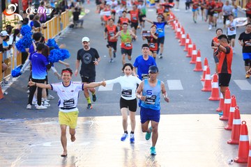 RUN TO LIVE 2025 - Ảnh #3154087