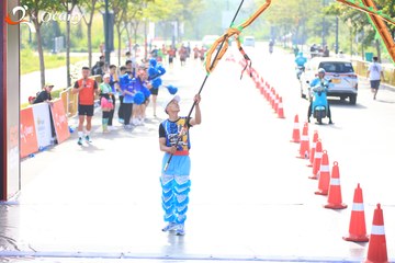 RUN TO LIVE 2025 - Ảnh #3209160
