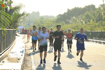 RUN TO LIVE 2025 - Ảnh #3303181