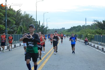 RUN TO LIVE 2025 - Ảnh #3278544