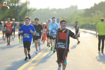RUN TO LIVE 2025 - Ảnh #3298313
