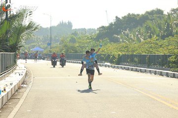 RUN TO LIVE 2025 - Ảnh #3305091