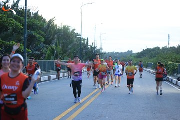 RUN TO LIVE 2025 - Ảnh #3266321