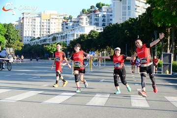 RUN TO LIVE 2025 - Ảnh #3300361