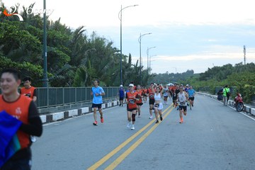 RUN TO LIVE 2025 - Ảnh #3285366