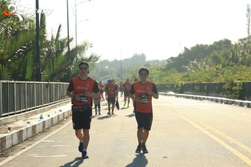 RUN TO LIVE 2025 - Ảnh #3304076