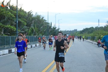 RUN TO LIVE 2025 - Ảnh #3278921