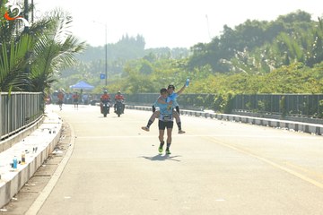 RUN TO LIVE 2025 - Ảnh #3305075