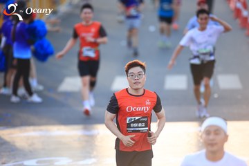 RUN TO LIVE 2025 - Ảnh #3154211