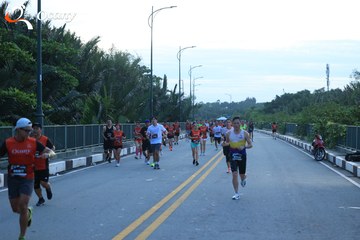 RUN TO LIVE 2025 - Ảnh #3268154
