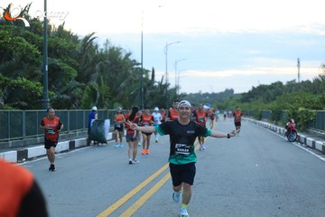 RUN TO LIVE 2025 - Ảnh #3285105