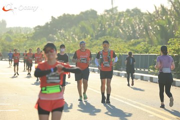 RUN TO LIVE 2025 - Ảnh #3303081