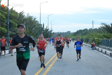 RUN TO LIVE 2025 - Ảnh #3278558