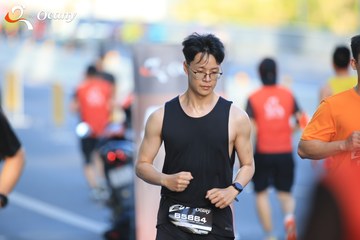 RUN TO LIVE 2025 - Ảnh #3284942