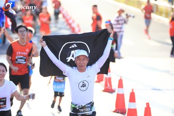 RUN TO LIVE 2025 - Ảnh #3204520