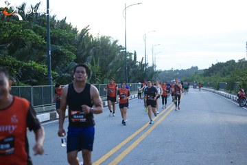 RUN TO LIVE 2025 - Ảnh #3266621