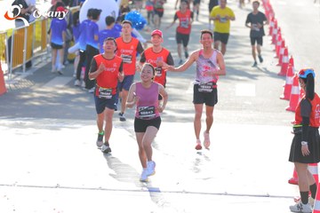 RUN TO LIVE 2025 - Ảnh #3193528