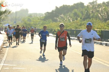 RUN TO LIVE 2025 - Ảnh #3303161