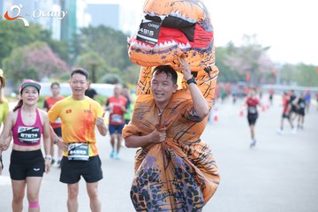 RUN TO LIVE 2025 - Ảnh #3209302