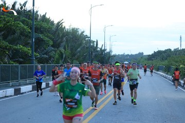RUN TO LIVE 2025 - Ảnh #3287628