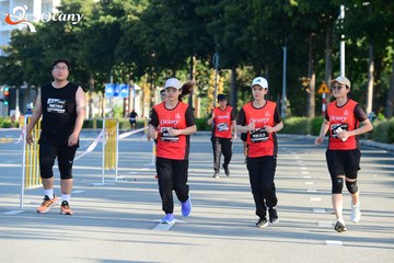 RUN TO LIVE 2025 - Ảnh #3300849