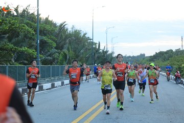 RUN TO LIVE 2025 - Ảnh #3285777