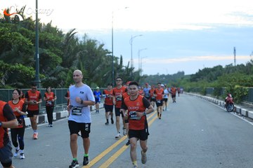 RUN TO LIVE 2025 - Ảnh #3281478