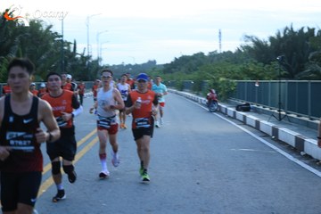 RUN TO LIVE 2025 - Ảnh #3267977