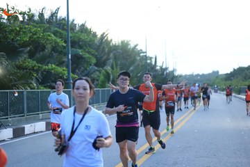 RUN TO LIVE 2025 - Ảnh #3266392