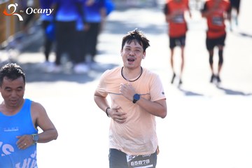RUN TO LIVE 2025 - Ảnh #3208259