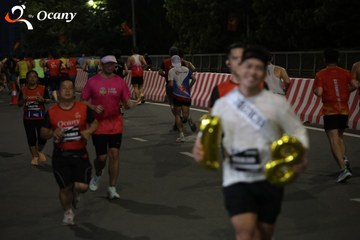 RUN TO LIVE 2025 - Ảnh #3205341