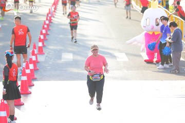 RUN TO LIVE 2025 - Ảnh #3191021