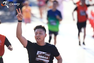RUN TO LIVE 2025 - Ảnh #3206676