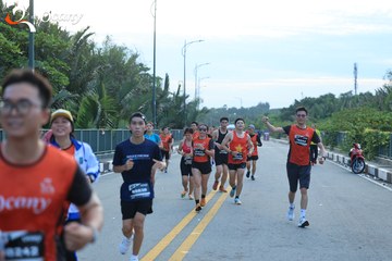 RUN TO LIVE 2025 - Ảnh #3279120